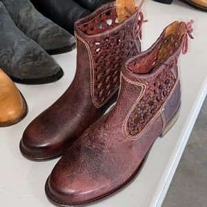 Sbicca leather lace up booties